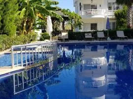 Belka Golf Residence POOLSİDE DELUXE