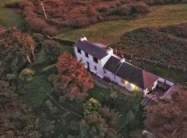 Fasgadh Crofters Cottage, holiday home in Broadford