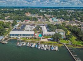 Marina Bay Resort, spa hotel in Fort Walton Beach