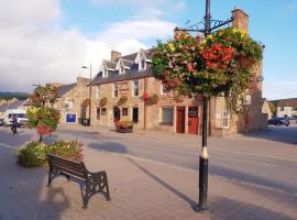 Commercial Hotel, poceni hotel v mestu Alness