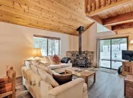 Homey Truckee Escape with Deck and Community Amenities
