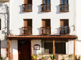 Hostal La Toba