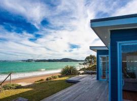 Shoreside - Tutukaka Holiday Home, beach rental in Tutukaka