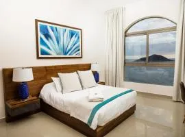 Petit Luxe Las Gavias Penthouse