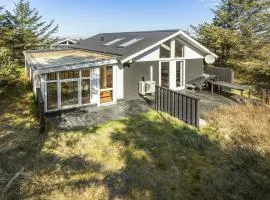 Nice Home In Thisted With Sauna