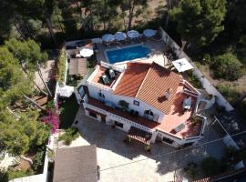 Casa Verano Eterno, a Peaceful Luxury Paradise near the Beach, hotel in Benissa