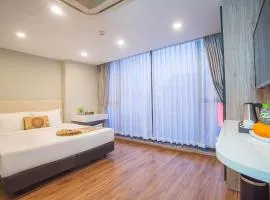 Bridge Lakeside Room For Rent Hanoi