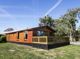 Ash Tree Lodge, cottage in Skirpenbeck