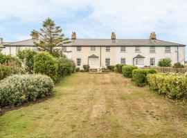 3B Coastguard Cottages，恩布爾頓的飯店