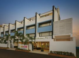 Ginger Dona Paula, Goa, basseiniga hotell Panajis