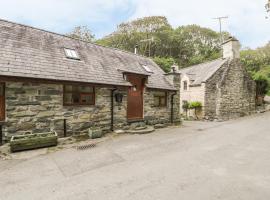 Hendoll Cottage 1, hotel in Fairbourne
