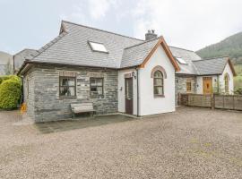 2 Stable Cottage, hotel in Dinas Mawddwy