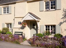 Cherry Tree Cottage, hotel in Noss Mayo