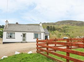 Gapple Cottage, casa de férias em Ballyboe