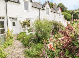 Crinan Canal Cottage No8, holiday rental in Lochgilphead