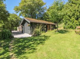 Pond Cabin, holiday rental in Stithians