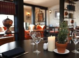 The Rising Sun, pet-friendly hotel in Coltishall