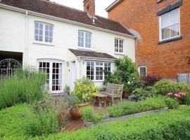 The Mews Cottage, holiday rental in Tisbury