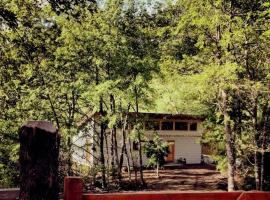 Daga Lodge Ladera del Parque Nacional Conguillio โรงแรมในเมลิปูเอโก