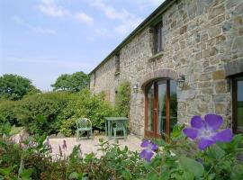 Stable Cottage, hotel in Newport Pembrokeshire