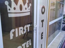 The FIRST HOTEL, hotel v destinaci Dushetʼi