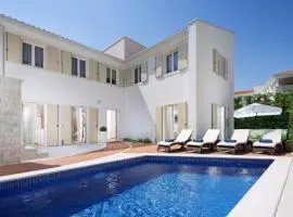 Villa Sophia by HMZ Villas