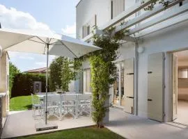 Villa Petra by HMZ Villas