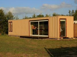 Casas Containers - Barrio Los Teros con pileta compartida - Santa Clara del Mar, будинок для відпустки у місті Санта-Клара-дель-Мар