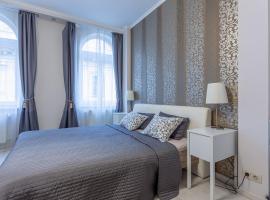 Goldcentral Apartment Grand Boulevard In The Heart Of The City