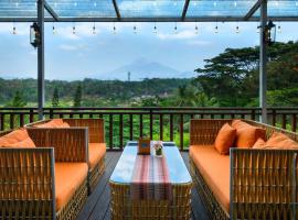 Puri Asri Hotel & Resort, hótel í Magelang