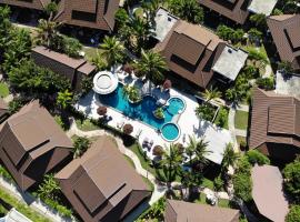 BLU PINE Villa & Pool Access - SHA Plus，卡塔海灘的飯店