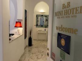 B&B Mini Hotel Incity-close train station and port-, hotel romântico em Salerno