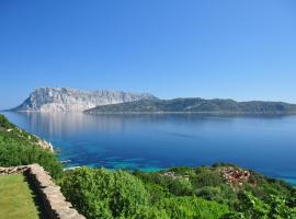 Villaggio Est a Capo Coda Cavallo San Teodoro, хотел в Сан Теодоро