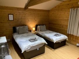 Southernwood - Garden Lodge 2, cheap hotel in Didcot