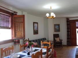 Apartamentos Rurales Rosendo: El Jazmin, hotel in Capileira