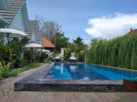 PITAMATA VILLAS ชาเลต์ในนูซาเปอนีดา