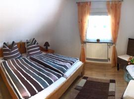 Ferienhaus Hedwig, hotel v destinaci Landau in der Pfalz