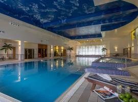 Mullingar Park Hotel: Mullingar şehrinde bir otel