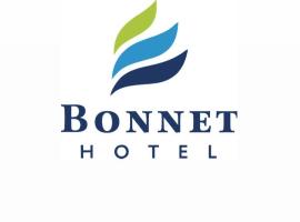 Bonnet Hotel Surabaya, hotell i Gubeng i Surabaya