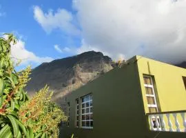 APARTMENTS ON AN ORGANIC FARM BY THE COAST, Frontera