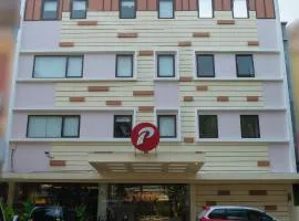 d'primahotel Airport Jakarta 1、タンゲランにあるジャカルタ・スカルノ・ハッタ国際空港 - CGKの周辺ホテル