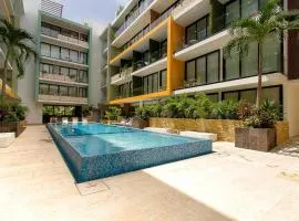 Studio close to 5th Av, with Amazing Roof Pool View, Gym, Spa and more