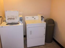 Quality Inn, hotel in Sawyer