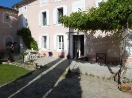 Gemütliches altes Landhaus
