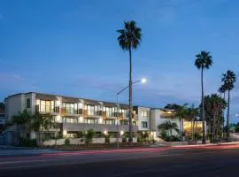 Holiday Inn Express and Suites La Jolla - Windansea Beach, and IHG Hotel
