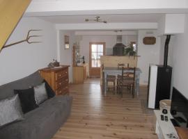 Apibus Domus - Chris et Stèph, Hotel in Guillaumes