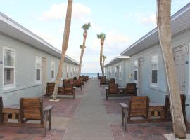 Shoreline Suites & Cabana Cottages – Beachfront, hotel perto de Lighthouse Point Park, Daytona Beach