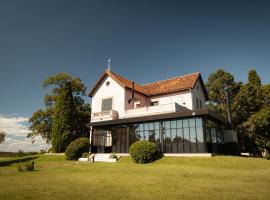 Comarca LasLiebres Hotel, Hotel in Colonia del Sacramento