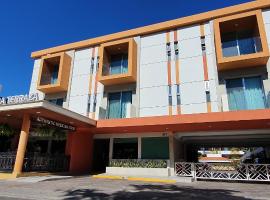 Hotel Azteca Inn, hotel v mestu Mazatlán