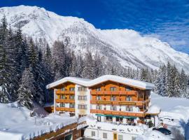 Hotel Hubertushof - Ihr Hotel mit Herz, hotel di Leutasch